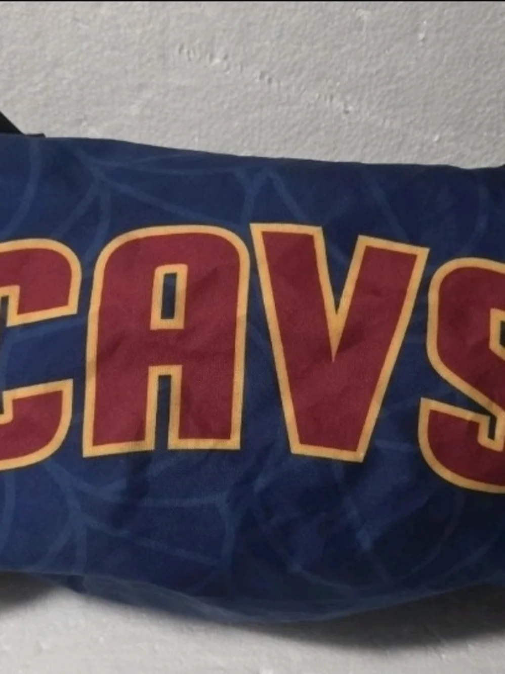 Cleveland Cavaliers Convertible Basketball Shaped Duffle Bag Expandable